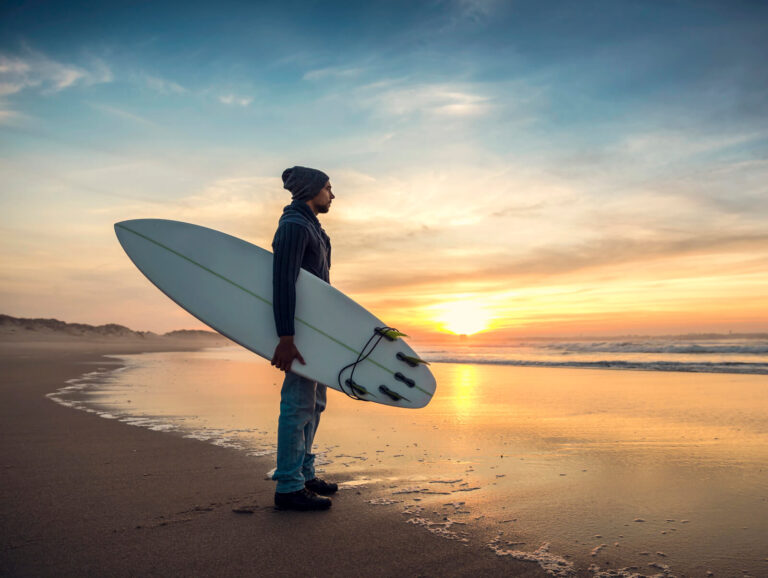 Prøv surfing ved Thyborøn